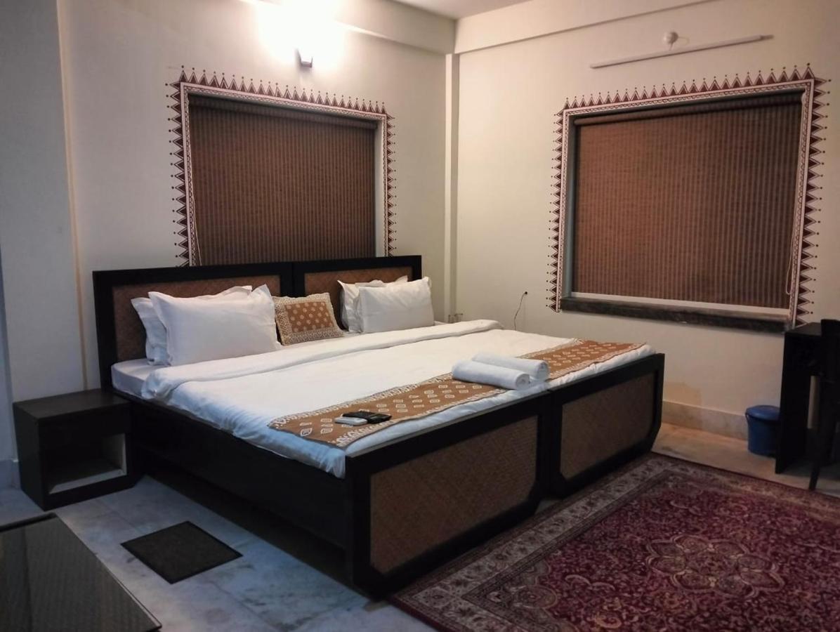 Hotel Kolam Shanti Niketan Ngoại thất bức ảnh