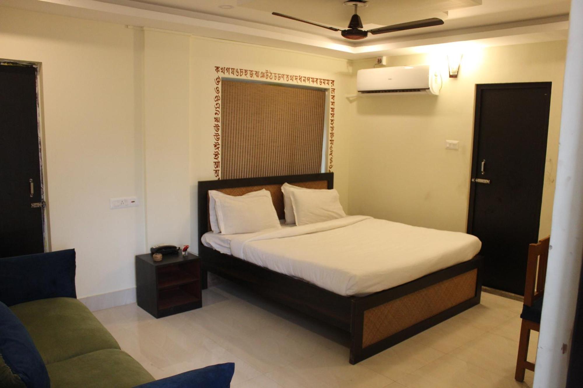 Hotel Kolam Shanti Niketan Ngoại thất bức ảnh